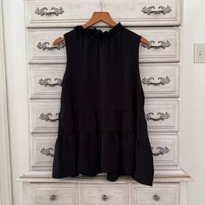 Vici Black Sleeveless Tiered Top